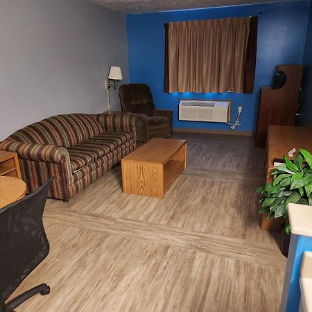 Super Star Inn & Suite Lincoln Crete المظهر الخارجي الصورة